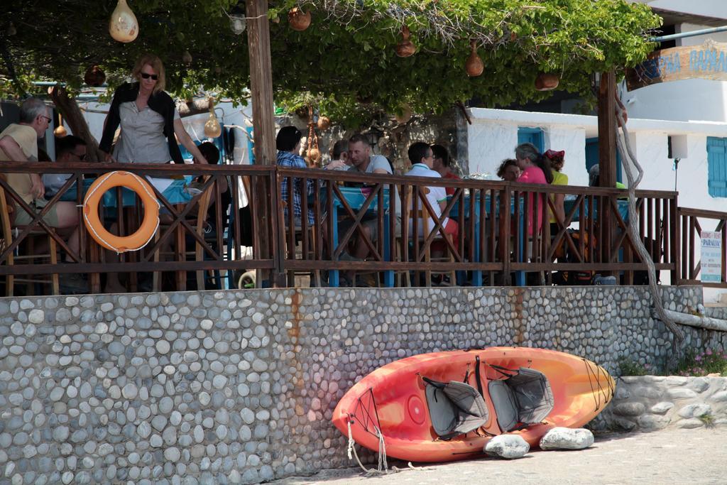 Paralia Guest House أجيا روميلي المظهر الخارجي الصورة