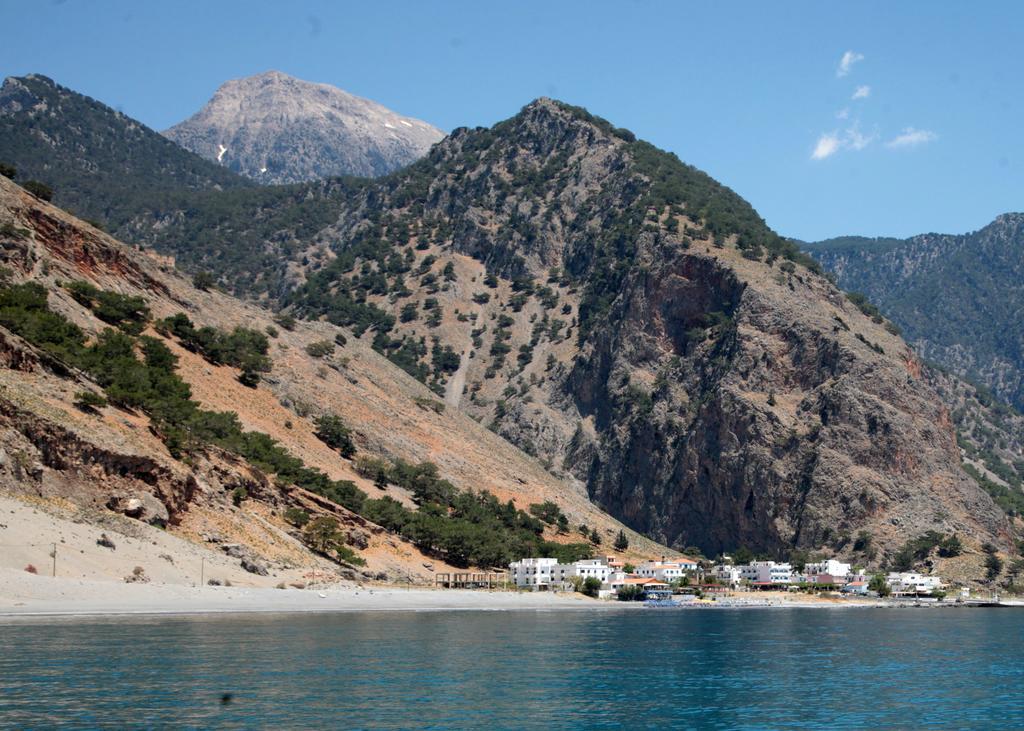 Paralia Guest House أجيا روميلي المظهر الخارجي الصورة