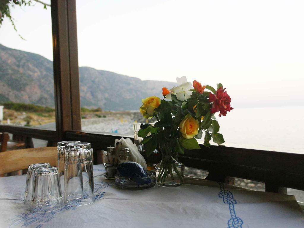 Paralia Guest House أجيا روميلي المظهر الخارجي الصورة
