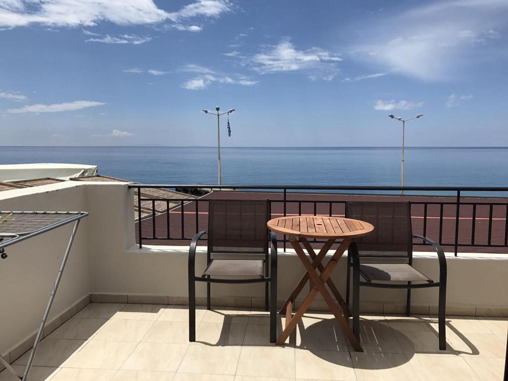 Paralia Guest House أجيا روميلي المظهر الخارجي الصورة