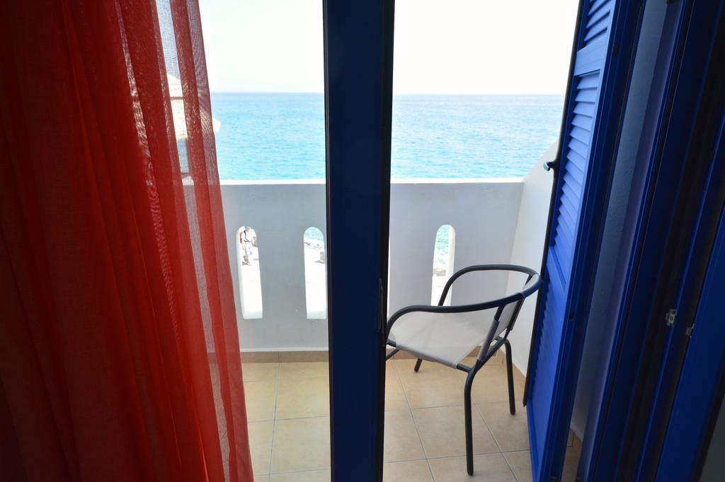 Paralia Guest House أجيا روميلي المظهر الخارجي الصورة